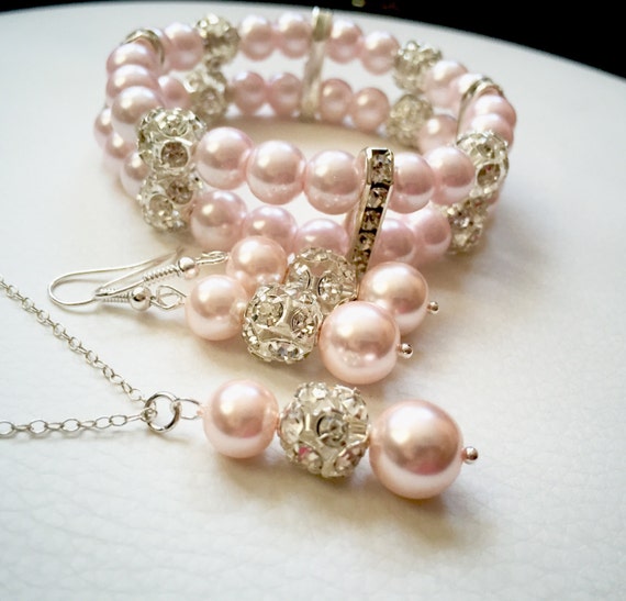 Light pink pearl jewelry set pink pearl bracelet earrings