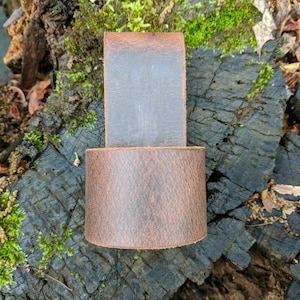 Leather Belt Carry Holster CRKT Woods Chogan T-Hawk, Kangee T-Hawk, Nobo T-Hawk, Cold Steel Hawk - Medium