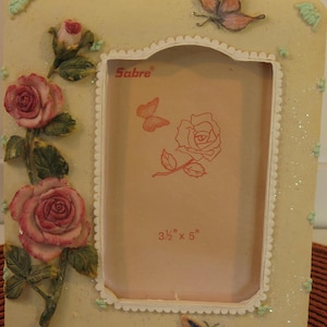 3D Pink Roses & Butterflies Ceramic Photo Frame (3.5&quot; x 5&quot;)
