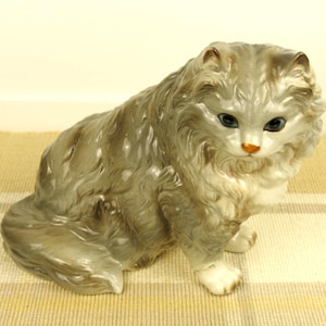 Shafford Figurine - Etsy