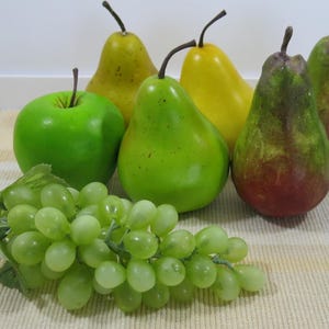 Lot Of Vintage Faux Fruit/ Nice For Fruit Bowl Arrangement/Realistic Look/Country Kitchen