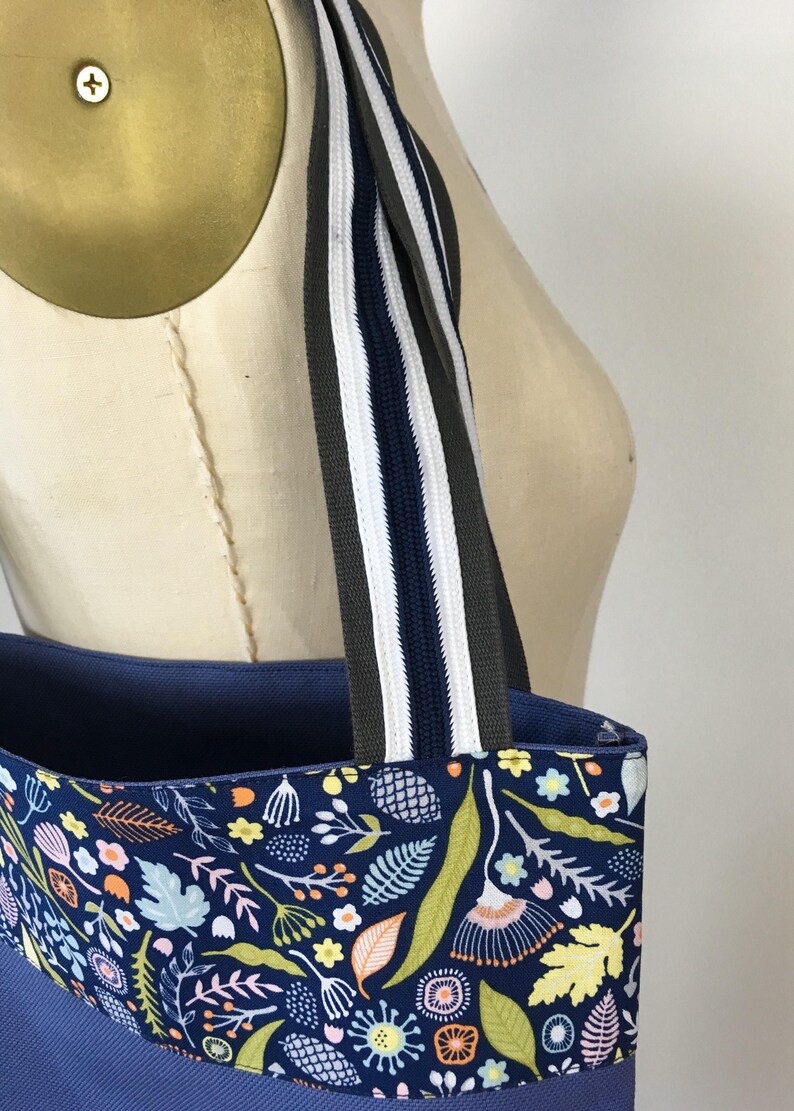 Project Bag Beach Bag Tote Bag Blue and floral trim Market Bag