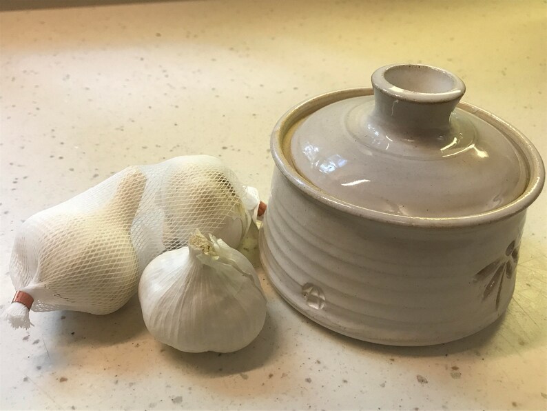 Handmade Garlic Keeper Garlic Jar Stoneware Garlic Keeper Etsy