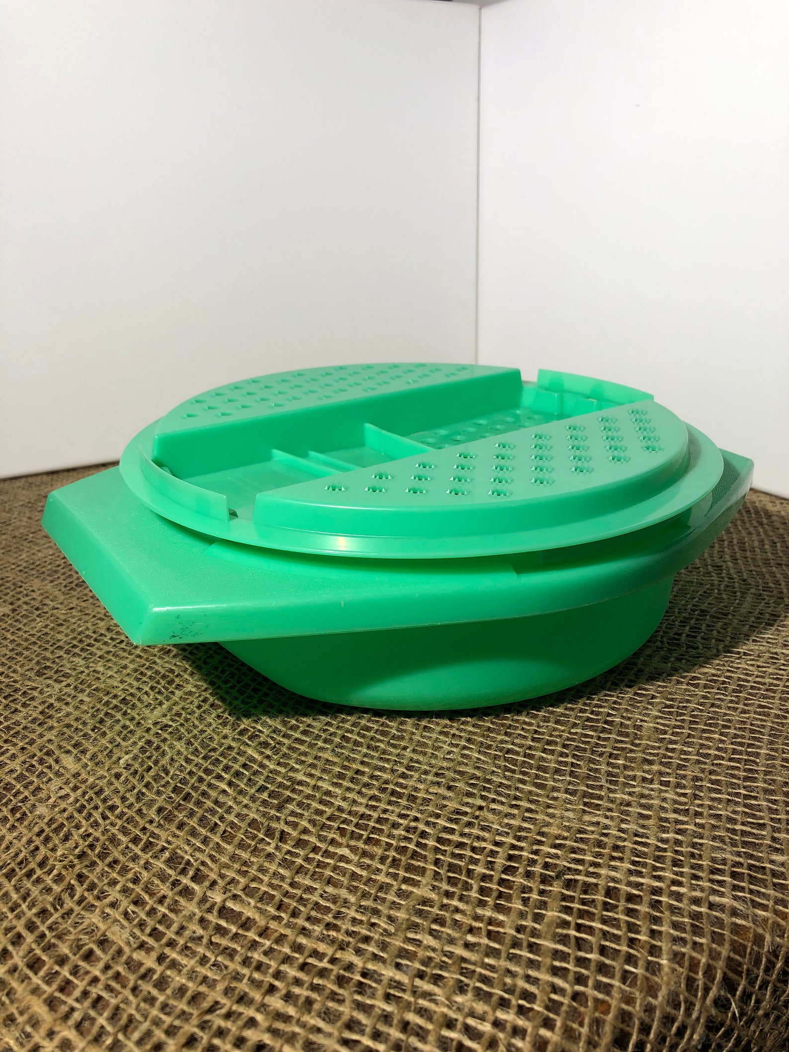 Tupperware Cheese/veggy Grater Container Etsy