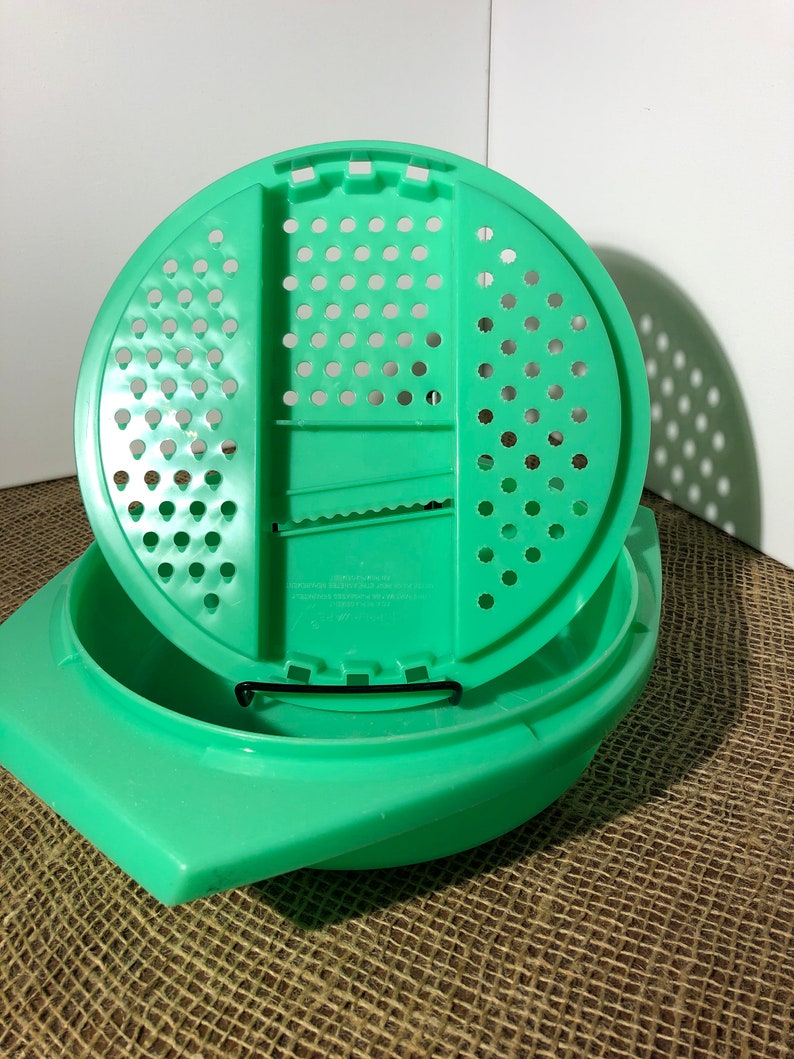 Tupperware Cheese/veggy Grater Container Etsy