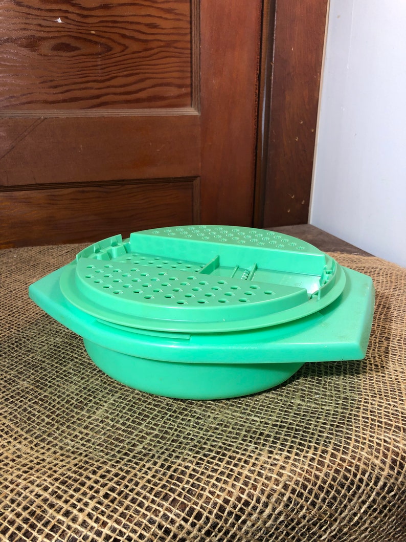 Tupperware Cheese/veggy Grater Container With Lid Etsy