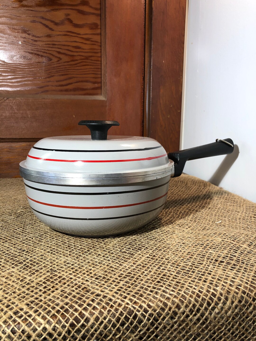 8 Regal Ware Cast Aluminum Non Stick Pan Etsy