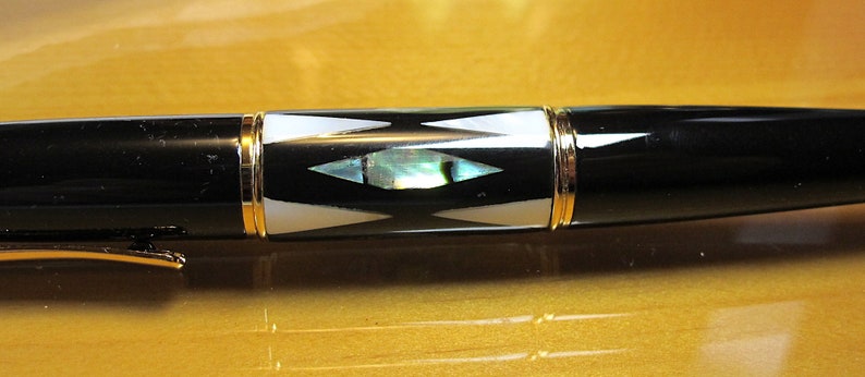 Med Nib Clever wood box Jinhao Quality new Fountain pen with Mother of Pearl Diamond shape inset