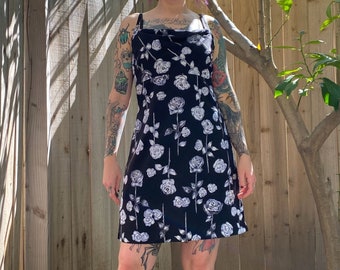 1990’s Blue Rose Print Dress