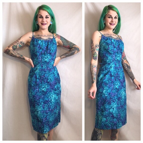 Vintage 1950's Blue Floral Swirl Wiggle Dress