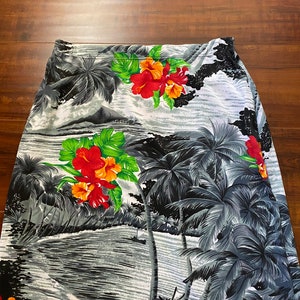 Y2K 2000s Grey Hawaiian Print Maxi Skirt image 7