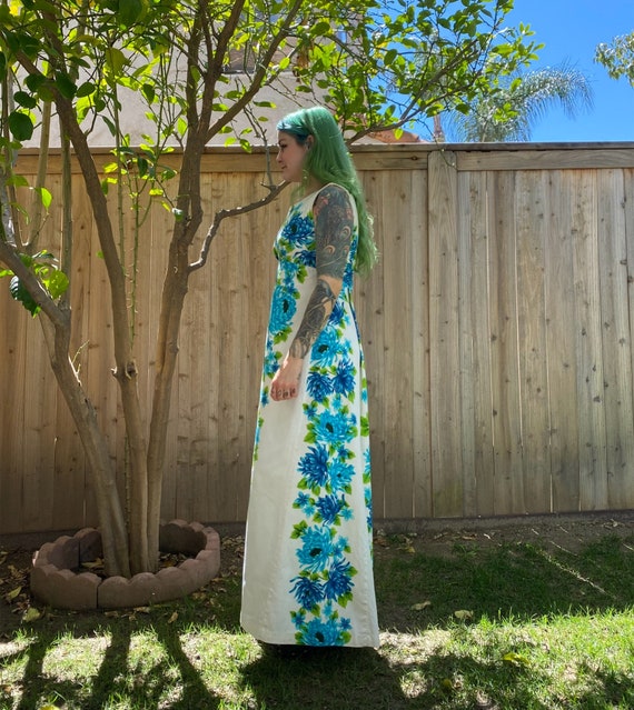 Vintage 1970’s Blue Floral Hawaiian Maxi Dress - image 2