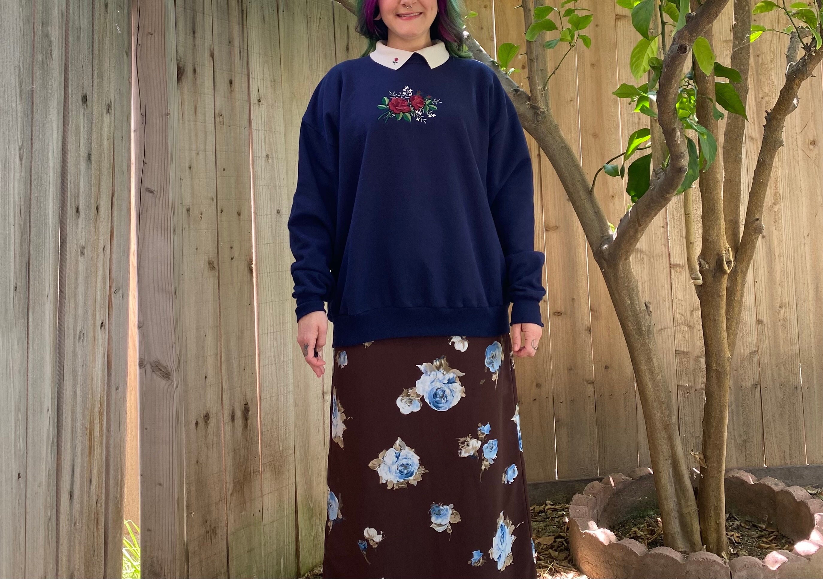 Vintage 1990's Navy Blue Rose Embroidered Sweatshirt - Etsy