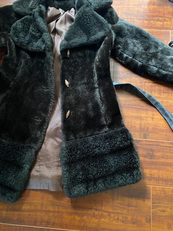 Vintage 1970’s Brown Faux Fur Coat - image 7