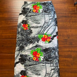 Y2K 2000s Grey Hawaiian Print Maxi Skirt image 6