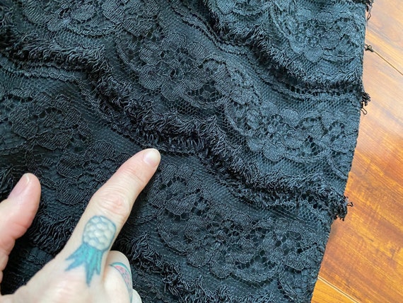 Vintage 1950’s Black Lace Wiggle Dress - image 10