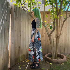 Y2K 2000s Grey Hawaiian Print Maxi Skirt image 2