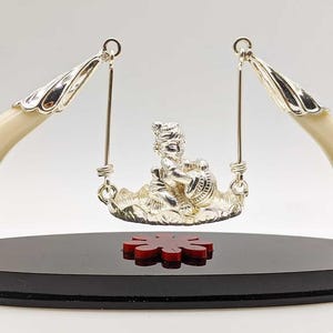 Swinging Bala krishna- Silver gift items/Return gift/Housewarming gift/Indian god/Religious items/Pooja room decore/Krishna jayanthi gifts