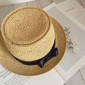 Crochet Unisex Flat Top boater Raffia Sun Hat With Bow Pattern