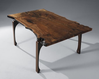 Mesa de comedor Gladstone, mesa de nogal Claro, mesa de comedor de borde vivo