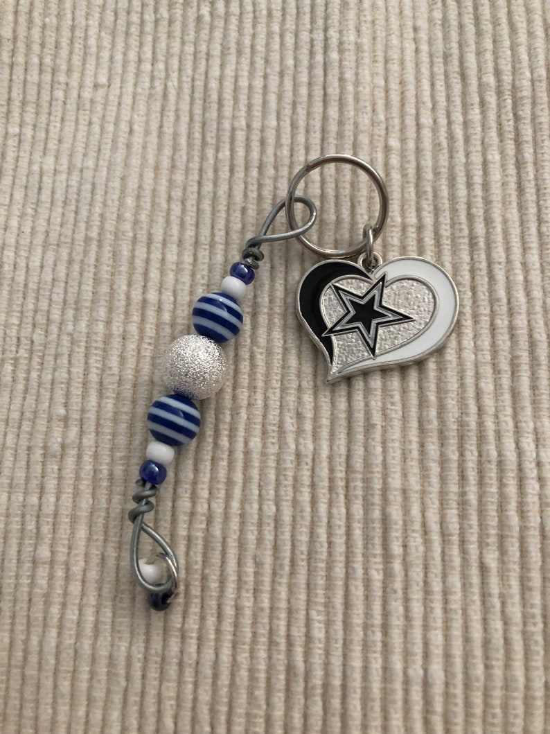 Dallas Cowboys zipper pull