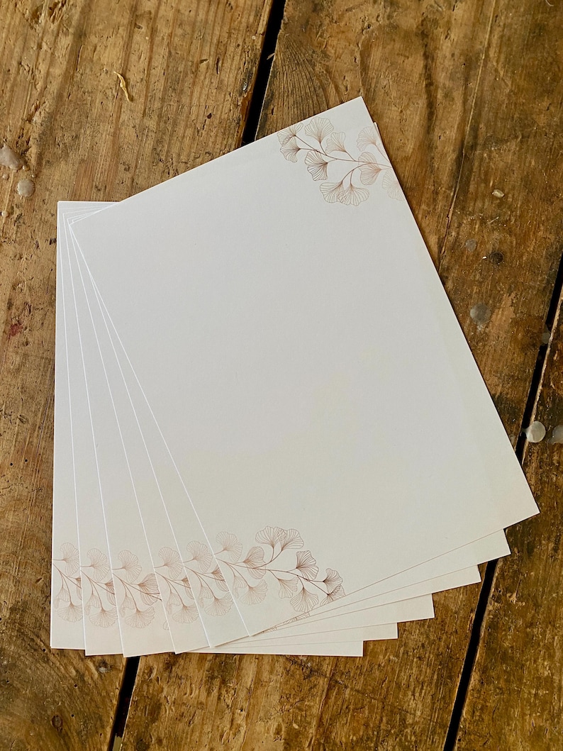 Elegant stationery set with a ginkgo design – stylish writing with attention to detail image 2