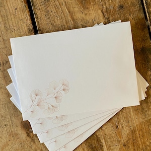 Elegant stationery set with a ginkgo design – stylish writing with attention to detail image 3
