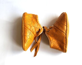 0-3 Months Slippers / Baby Shoes Lamb Leather Mustard OwO Shoes