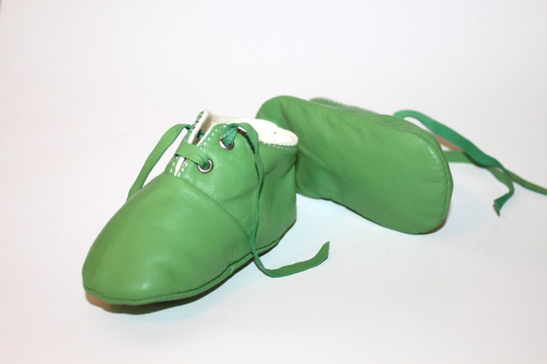 18-24 months Slippers / Baby Shoes Lamb Leather Green image 1