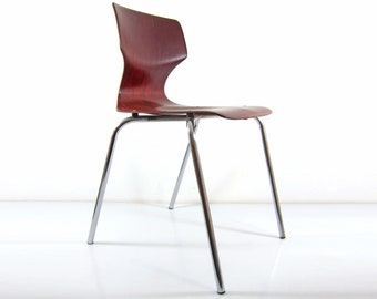 Plywood stoelen sixties stapelbare design - jaren vijftig, aalto, eames, jean prouve, perriand, arne jacobsen, friso kramer, breuer, paulin