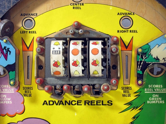 70 年代のピンボール ピンボール マシン - 70 年代のクールな