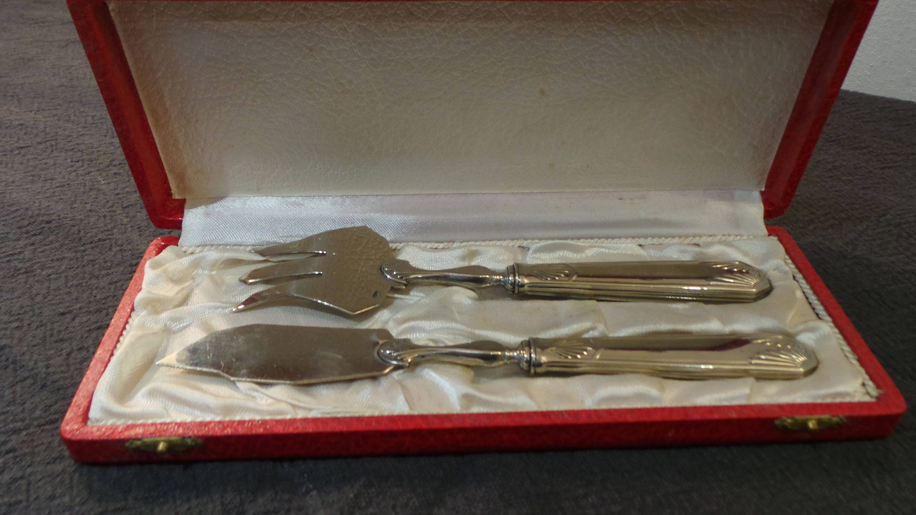 French Vintage Silver Plate Fish Servers Fish Fork Fish Knife Boxed