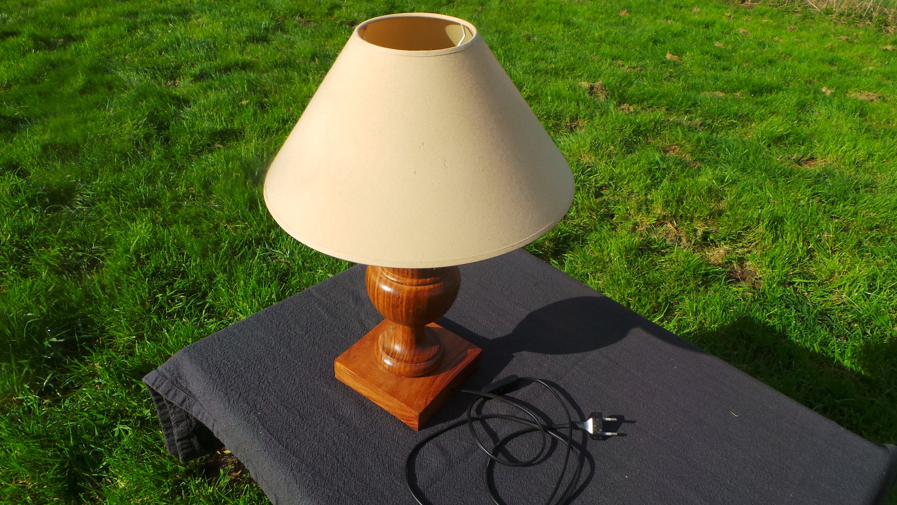 Vintage Rustic Shabby Chic Hand Made Carved Solid Wooden Desk Table Lamp Base