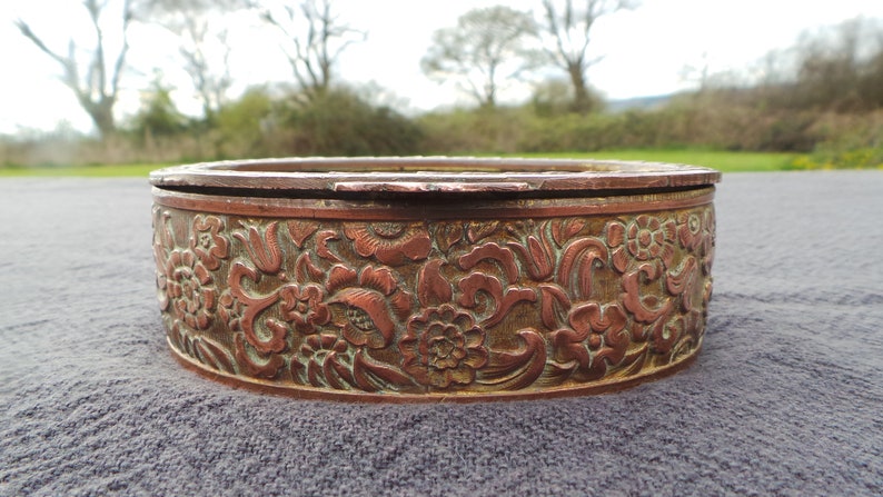Bronze Mirrored Box Plush Velvet Interior Worn Mirror Losses Marked France Cast Metal Missing Ormalu Fabulous Jewelery Box Ring Box