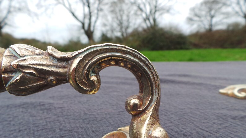 Versailles Chic Gorgeous Polished Bronze Door Fittings Handles Antique Classic French Bronze Set of Two Drawer Door Handles Chateau
