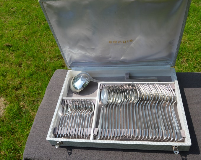Ercuis Dessert Box Pattern Compiegne of 37 Pieces Forks Spoons Teaspoons OE Metaille Blanc French Luncheon Pudding Cutlery Silver Plated
