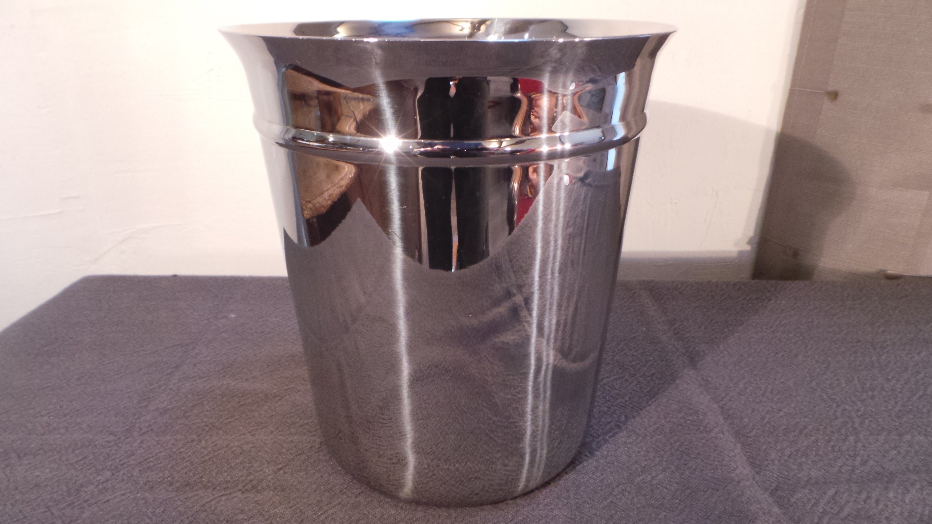 Couzon Wine Cooler Champage Bucket Français Restaurant Qualité Superb Stainless Steel Vraiment Desig