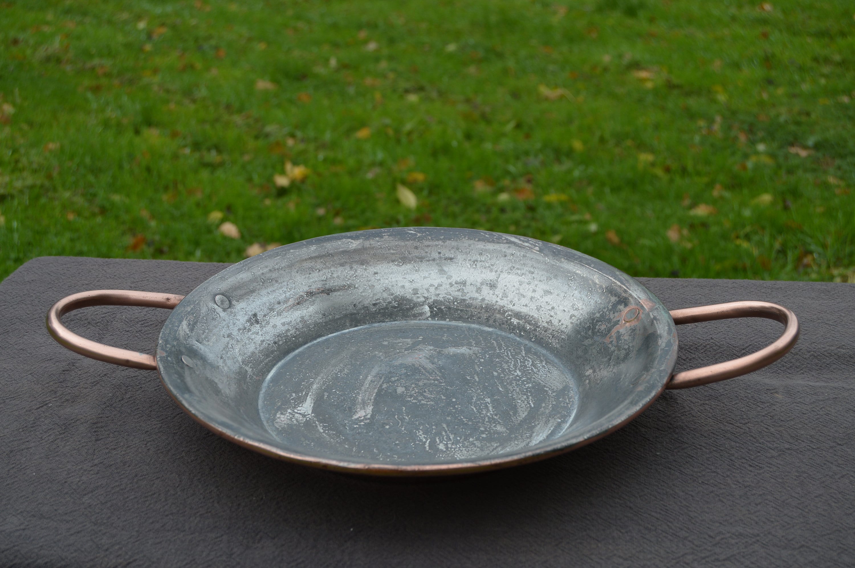 Gratin Four Dish Tourtiere Antique Français Cuivre Big Round Oven Old Tin Pan Good Handles Looker