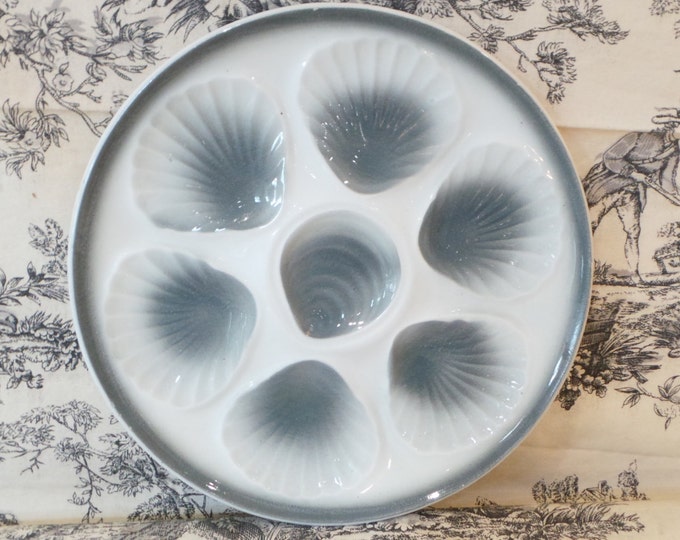 Oyster Plate Huitre Mussel Fish Plate Orchies Light Grey and White Vintage French Super Condition Seafood Plate Shellfish Plate Oyster Plate