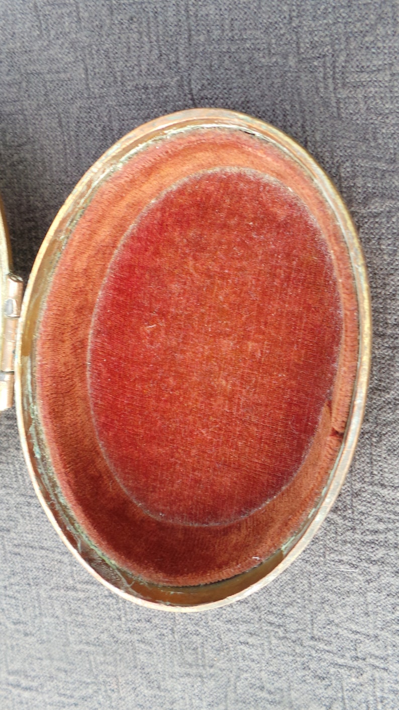 Bronze Mirrored Box Plush Velvet Interior Worn Mirror Losses Marked France Cast Metal Missing Ormalu Fabulous Jewelery Box Ring Box