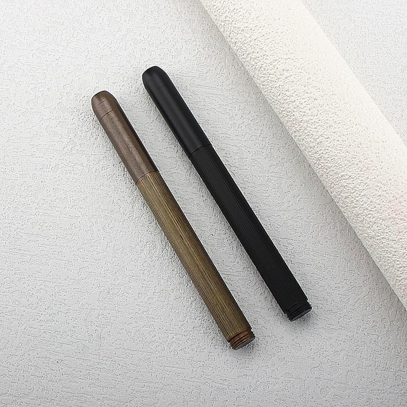 Pluma estilográfica de latón envejecido, estilo industrial vintage, plumín EF 0,38 mm o F 0,5 mm, pluma de latón recargable. imagen 3