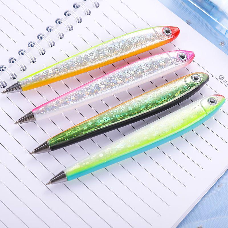 Set di 4 penne a sfera a forma di pesce salato, penne a sfera divertenti per feste, bomboniere a tema pesce, forniture per ufficio decorative, penne regalo per bambini e adulti