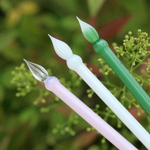 Jade Style Glass Dip Pen - Blattfeder Kalligraphie Schreibwerkzeug in Grün, Weiß, Pink - handgemachter Tintenstift für Journaling & Geschenk