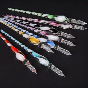 Glazen dippen met draaidesign | Handgemaakte spiraalglas handtekeningpen | Elegante kalligrafiepen om te schrijven en cadeau te doen