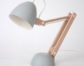 Helmut Desklamp