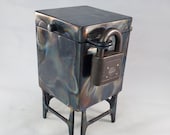 Lockable Metal Keepsake Box - Gift Box - Jewelry Box, 5" Wide, 7" Tall