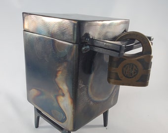 Metal Lockable Keepsake Box - Gift Box - Jewelry Box, 6.75" Tall