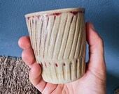 Tazza in gres - ceramica tornita a mano - tazza con texture - mug - tazza da tè, tisana, caffè - bicchiere