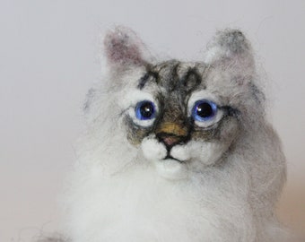 Needle Felted Cat, Custom Pet Portrait Sculpture, Replica, Cat made to order