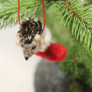 Needle Felted Christmas Hedgehog Decoration,Christmas Stocking,Unique accent,Needle Felt Ornament,Felting,Felt Hedgehog image 3